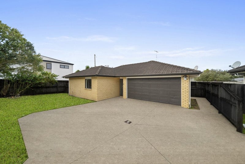 9A Nogat Avenue, Papatoetoe, Auckland - Carousel 1