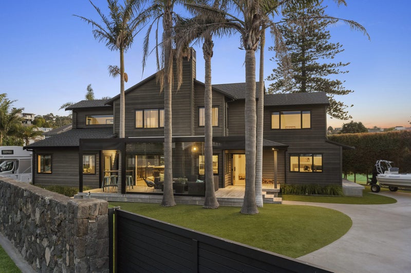 3 Marellen Drive, Red Beach, Whangaparāoa - Carousel 2