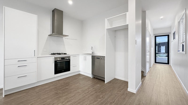 82 Tahere Road, Totara Park, Auckland - Carousel 2