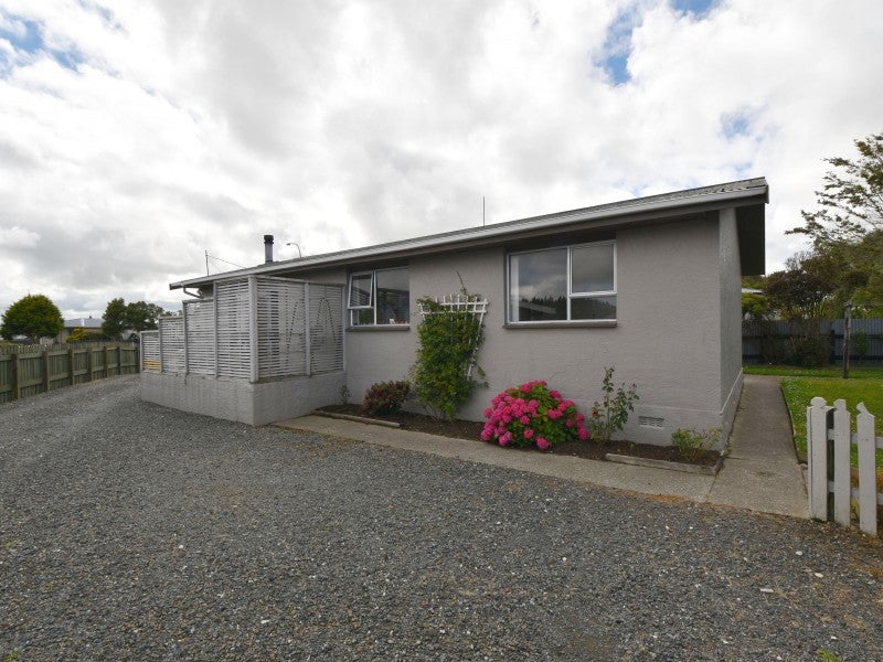 21 Burns Street, Kew, Invercargill - Carousel 1