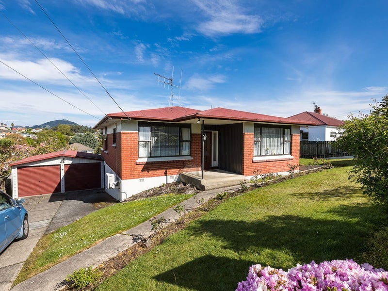 8A Alexander Street, Abbotsford, Dunedin - Carousel 1