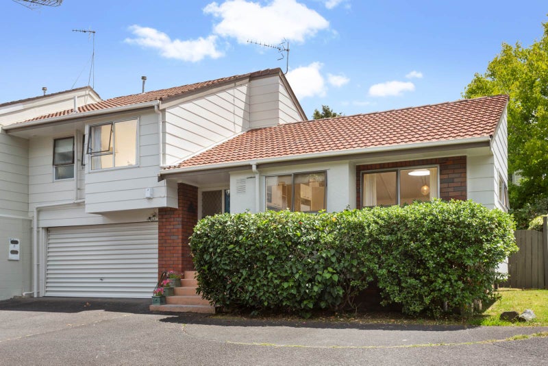 4/177 Onewa Road, Birkenhead, Auckland - Carousel 1