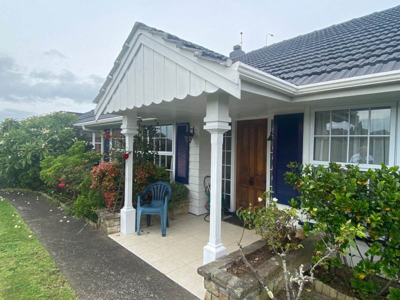 1/3 Meadway, Sunnyhills, Auckland - Carousel 2