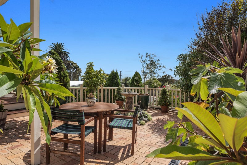 242 Pohutukawa Avenue, Ohope, Ohope - Carousel 2