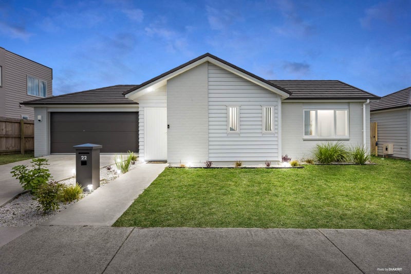 22 Hollowout Street, Takanini, Auckland - Carousel 1