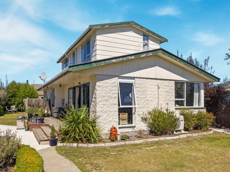 9 Rosanna Place, Aranui, Christchurch - Carousel 2