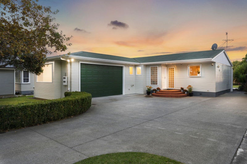 3 Muir Avenue, Mangere Bridge, Auckland - Carousel 1