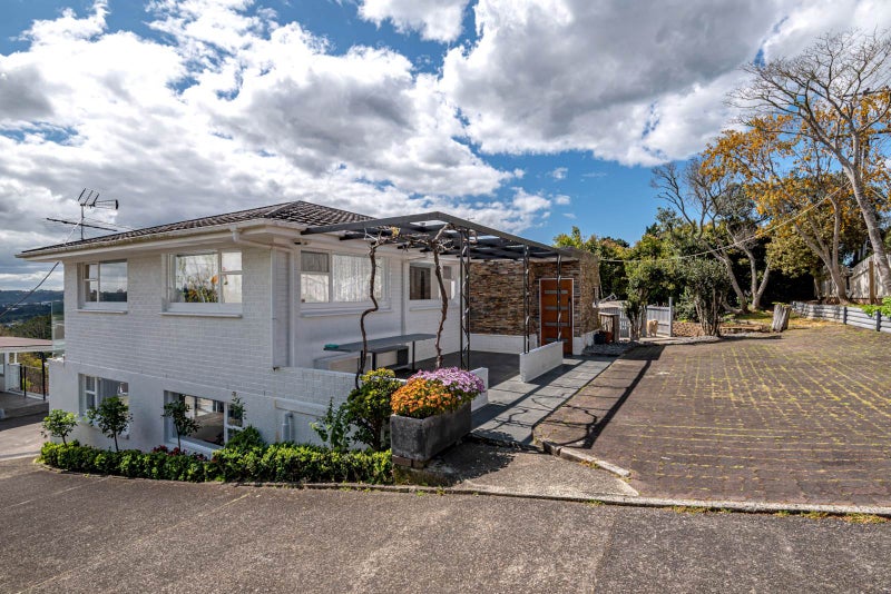 94 Upper Harbour Drive, Greenhithe, Auckland - Carousel 2