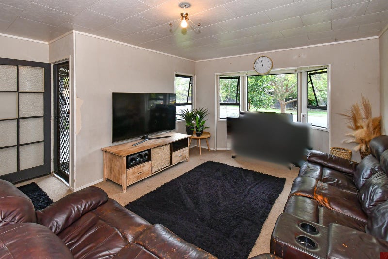 5 Riverton Drive, Randwick Park, Auckland - Carousel 2