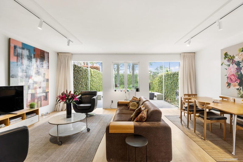 3 Gwilliam Place, Freemans Bay, Auckland - Carousel 2