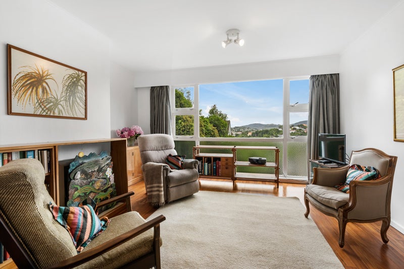 6/25 Madras Street, Khandallah, Wellington - Carousel 2