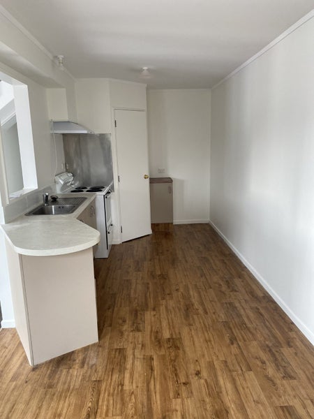 49 York Street, Hamilton East, Hamilton - Carousel 2