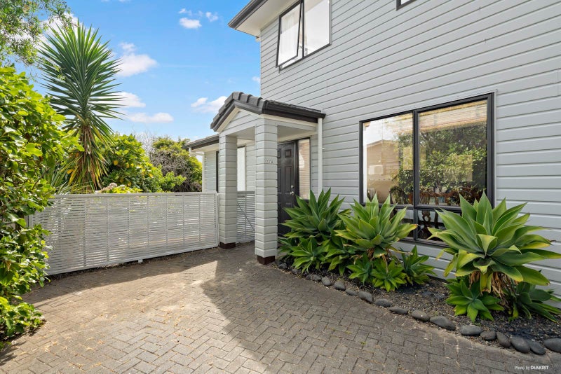 37A Caronia Crescent, Lynfield, Auckland - Carousel 2