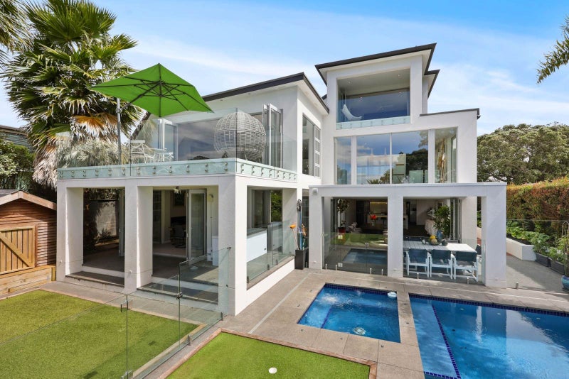 117B St Stephens Avenue, Parnell, Auckland - Carousel 1