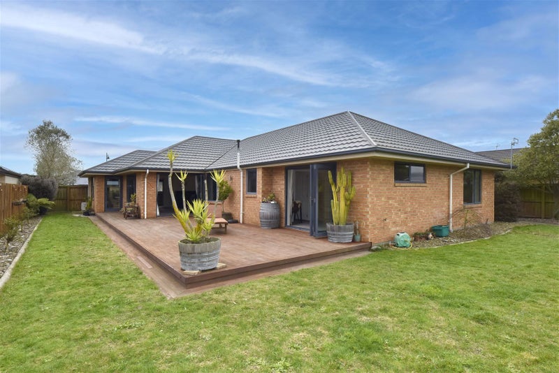 14 Marguerite Place, Aidanfield, Christchurch - Carousel 2