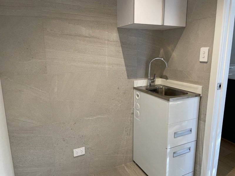 29 Montgomery Avenue, Rothesay Bay, Auckland - Carousel 13