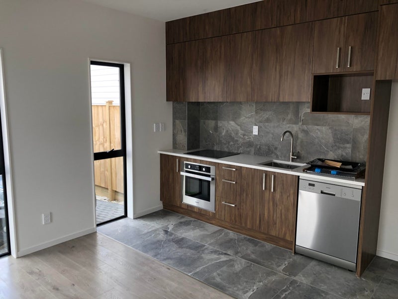 6 Faithful Drive, Karaka, Papakura - Carousel 2