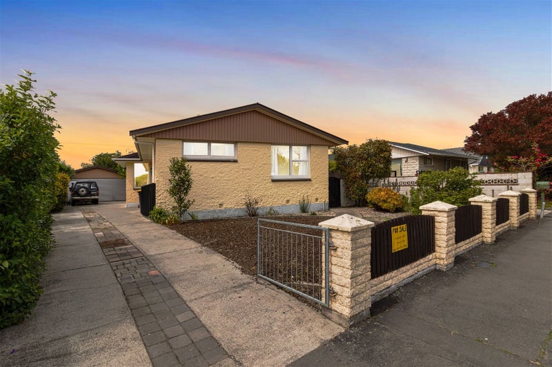 15 Arran Crescent, Woolston, Christchurch - Carousel 1