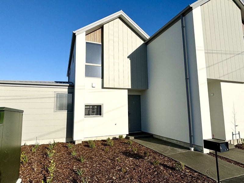 35 Bampton Street, Burwood, Christchurch - Carousel 1