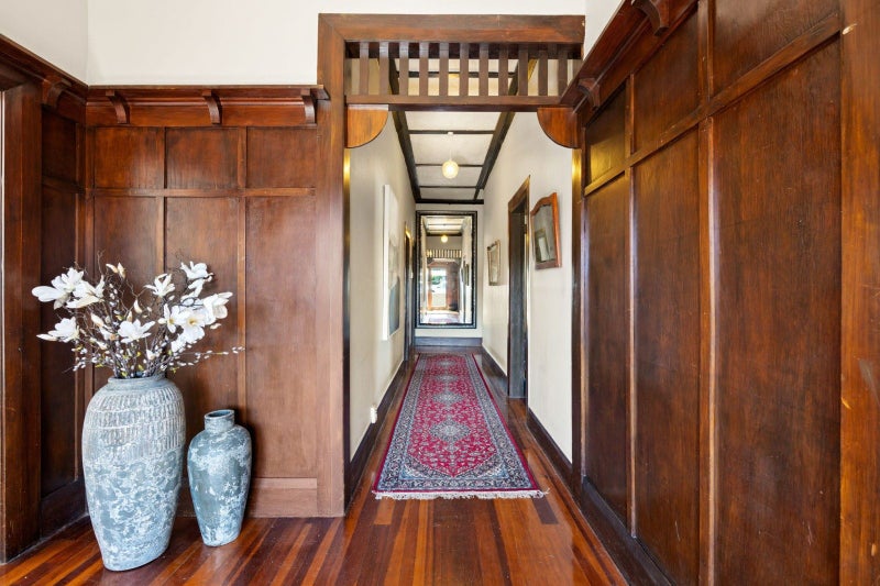 655 Grey Street, Hamilton East, Hamilton - Carousel 2