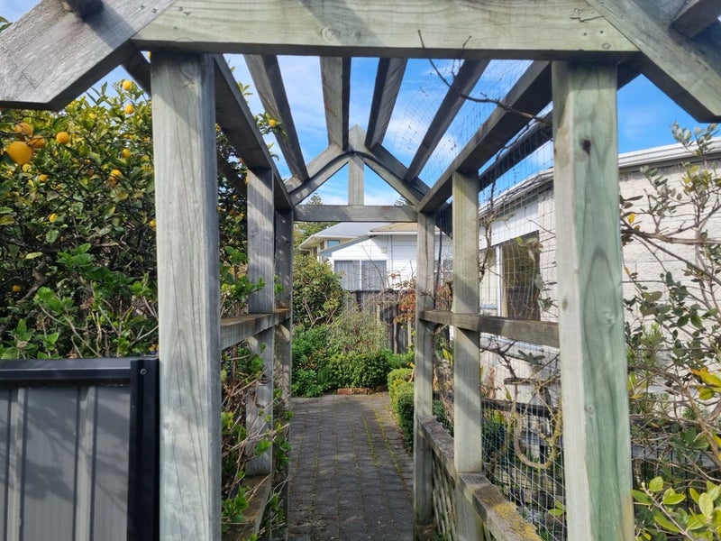 1/68 Tasman ST, The Wood, NELSON - Carousel 2