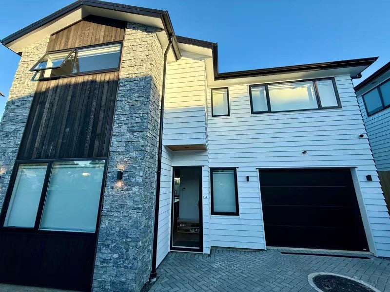24A Cadman Avenue, Greenlane, Auckland - Carousel 1