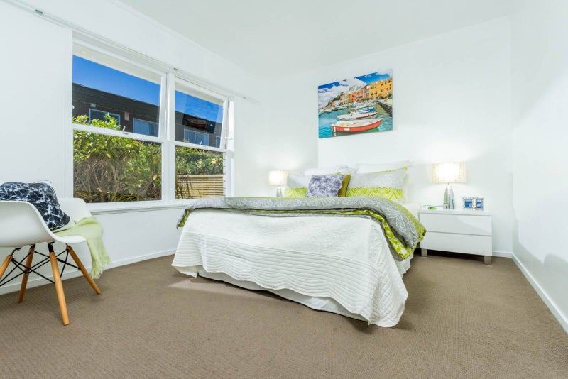 2/765 Beach Road, Browns Bay, Auckland - Carousel 13
