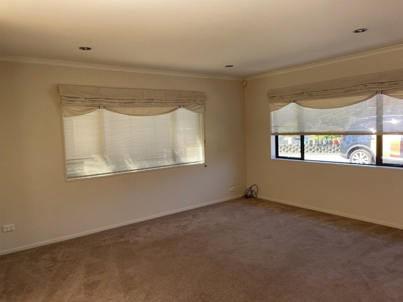 22 Rathmar Drive, Manurewa, Auckland - Carousel 2