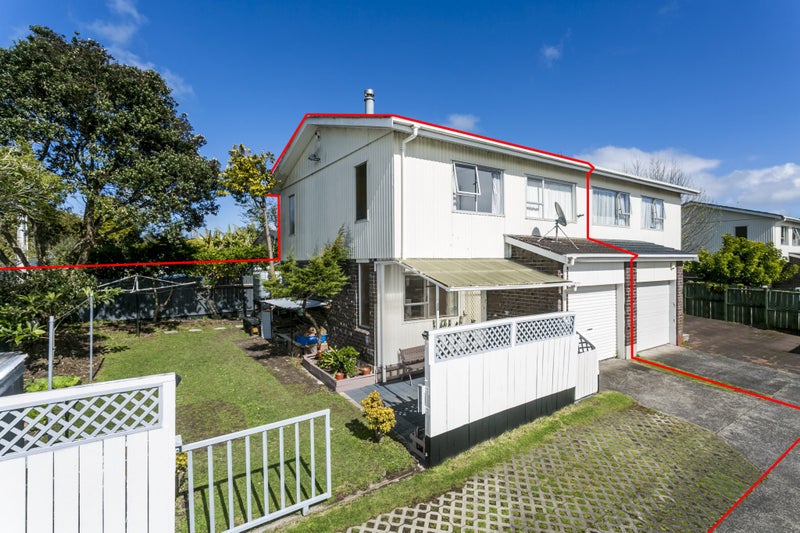 1/90 Lynwood Road, New Lynn, Auckland - Carousel 1