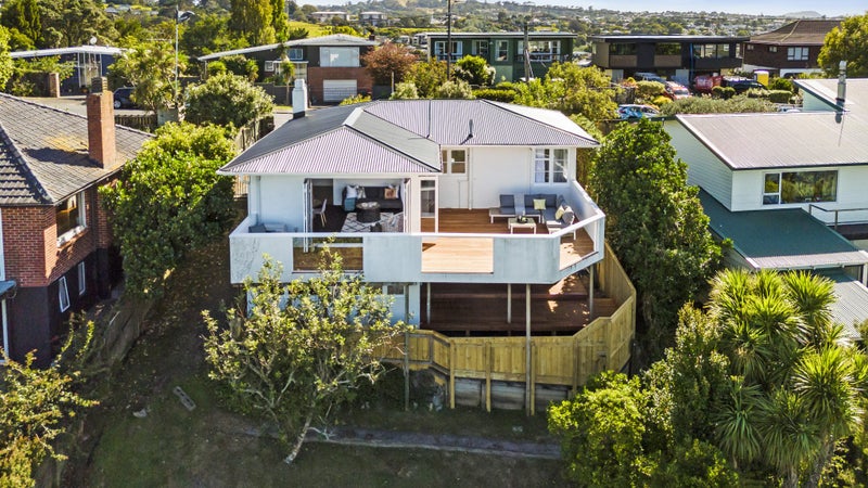 65 Carlton Street, Hillsborough, Auckland - Carousel 1