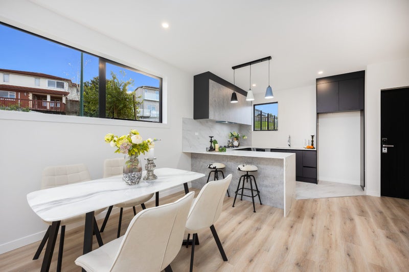 37 Waihou Crescent, Albany Heights, Auckland - Carousel 2