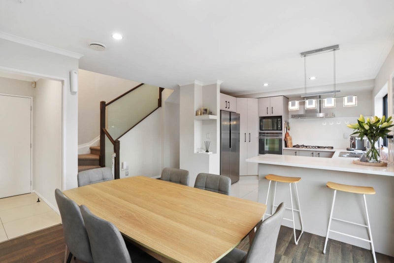 38 Bradnor Meadows Drive, Swanson, Auckland - Carousel 2