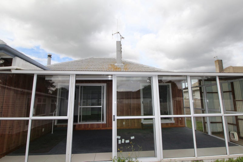 5 Tilbury Avenue, Hokowhitu, Palmerston North - Carousel 1