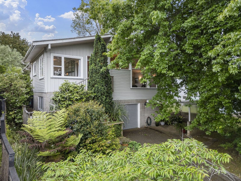 21 Sierra Street, Glendowie, Auckland - Carousel 1