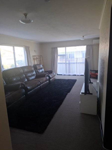 133 Benmore Avenue, Cloverlea, Palmerston North - Carousel 2