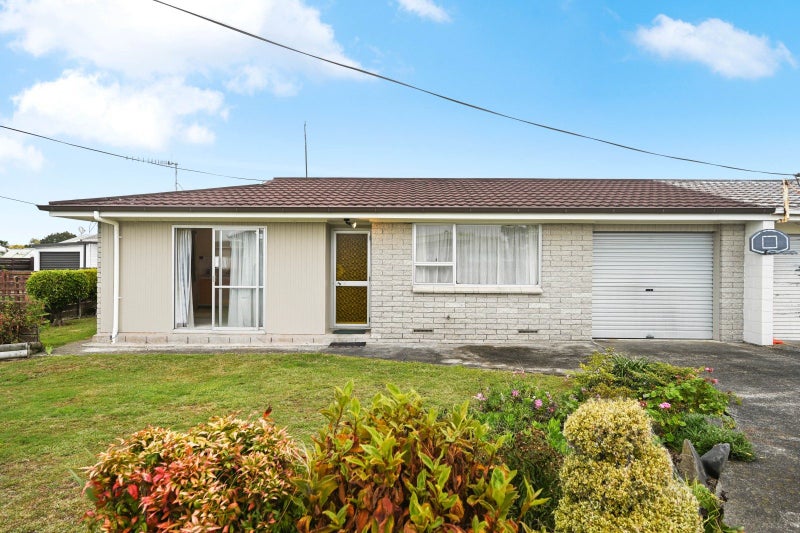 22C Breckons Avenue, Nawton, Hamilton - Carousel 1