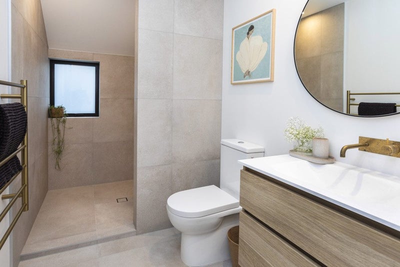 2/19 Champion Street, Edgeware, Christchurch - Carousel 18