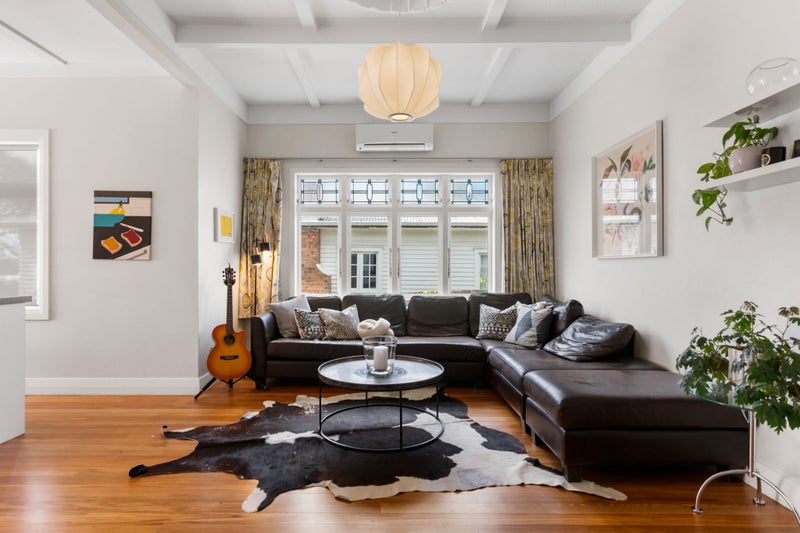 8 Fifth Avenue, Mount Albert, Auckland - Carousel 2