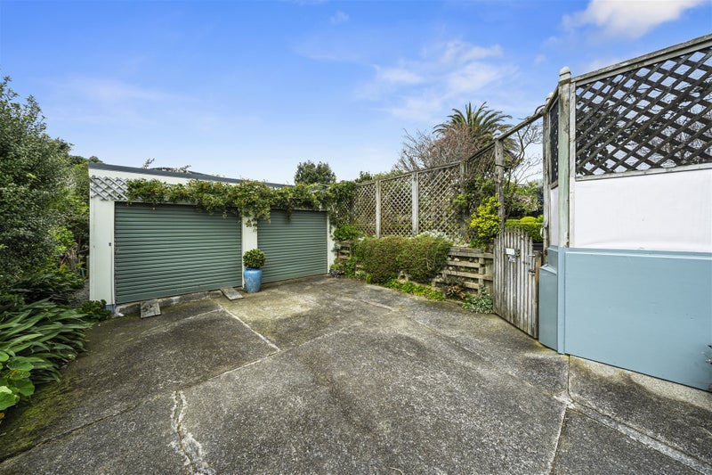 38 Handyside Street, Tawa, Wellington - Carousel 20
