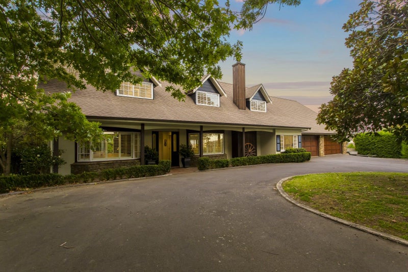 2 Tainui Road, Cockle Bay, Auckland - Carousel 2