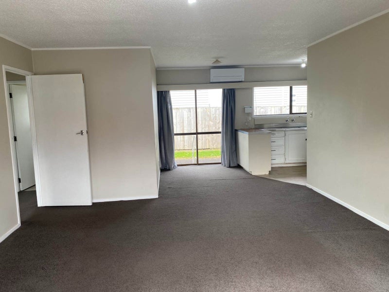 2/46 Myers Road, Manurewa East, Auckland - Carousel 2