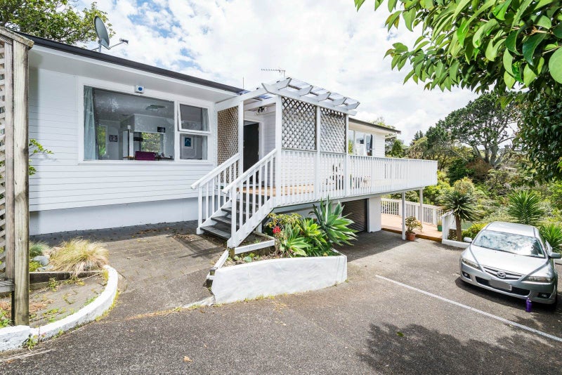 397 Wairau Road, Glenfield, Auckland - Carousel 1