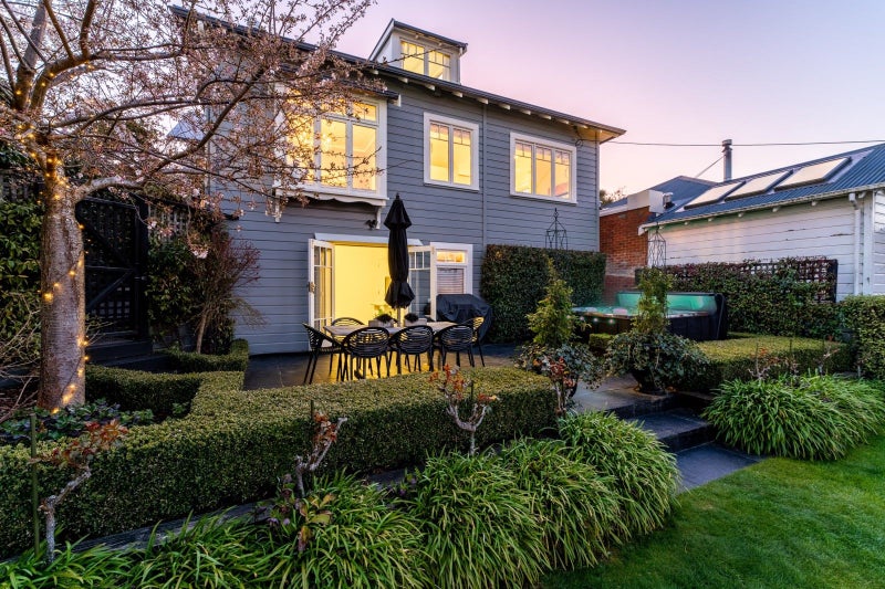 26 City Road, Roslyn, Dunedin - Carousel 1