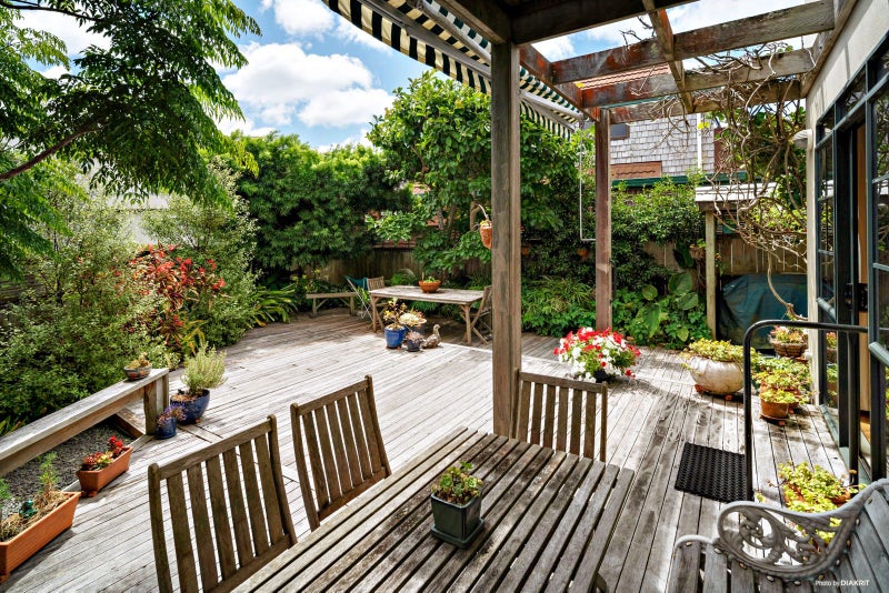 17A Tuhimata Street, St Heliers, Auckland - Carousel 2