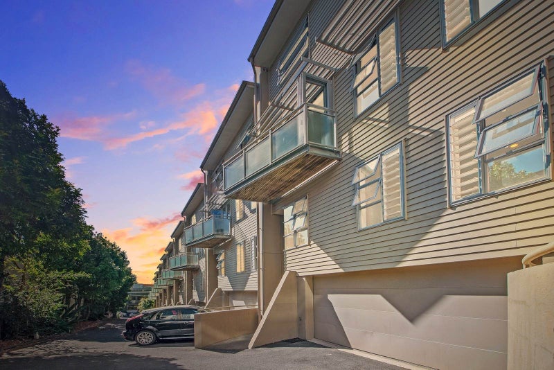 9/17 Auburn Street, Grafton, Auckland - Carousel 2