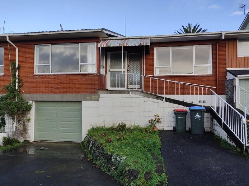 3/16 Warren Avenue, Three Kings, Auckland - Carousel 13