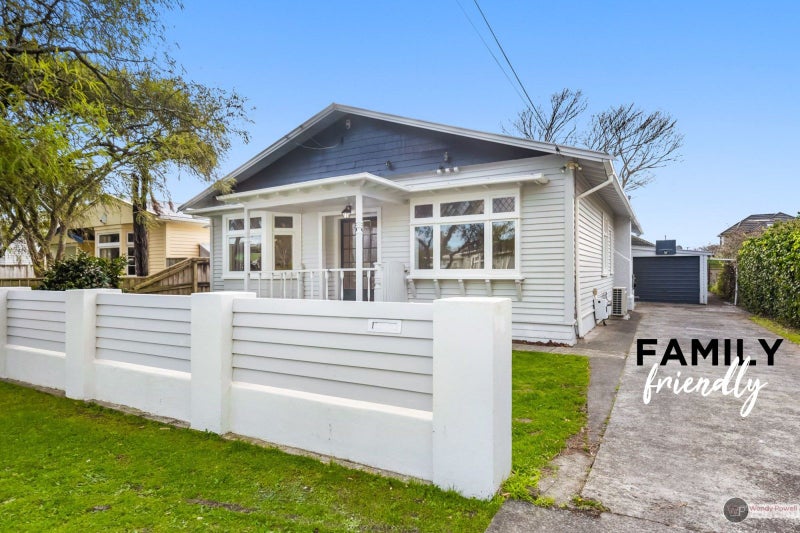 35 Burnside Street, Waterloo, Lower Hutt - Carousel 1