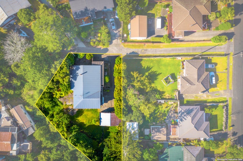 12 Kelston Street, New Lynn, Auckland - Carousel 2