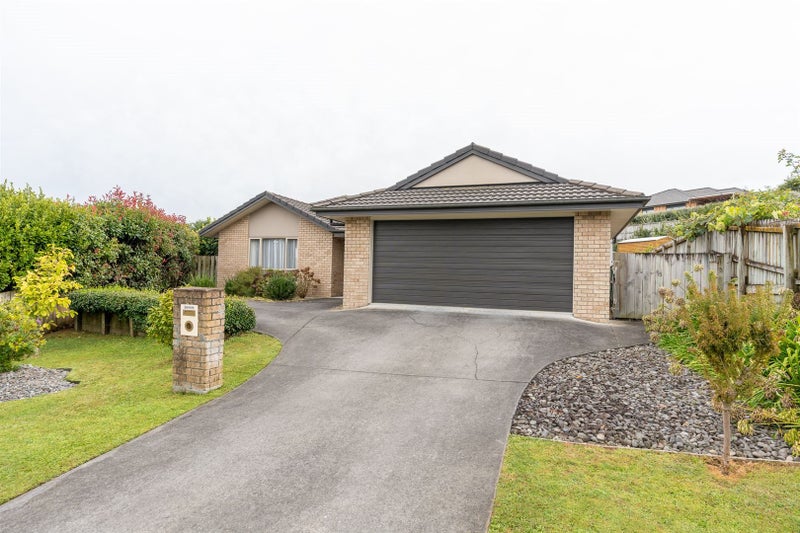 31 The Ford, Huntington, Hamilton - Carousel 1