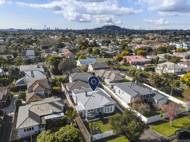 1/21 Foch Avenue, Mount Roskill, Auckland - Carousel 27